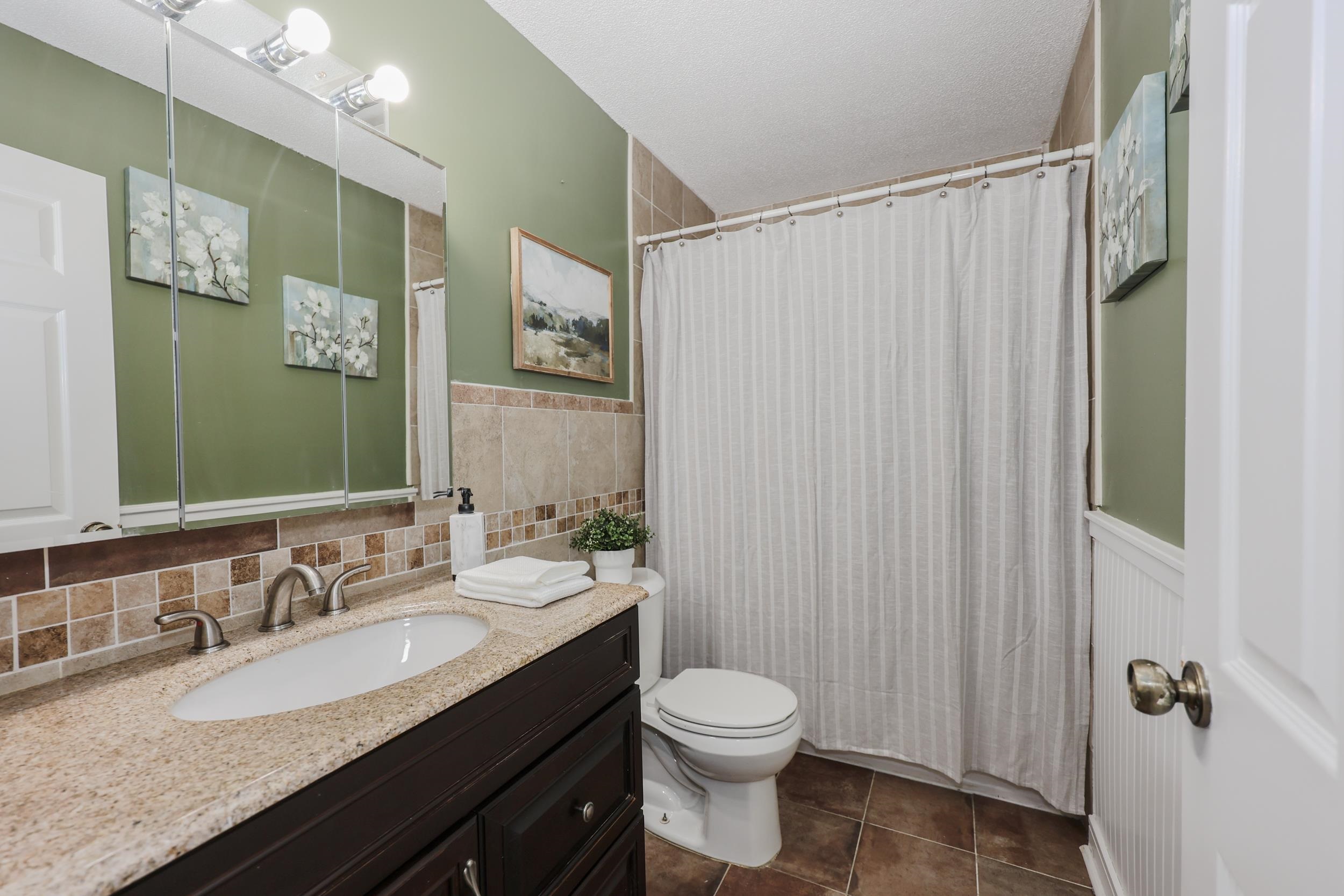 19 Country Club Drive Unit: 38