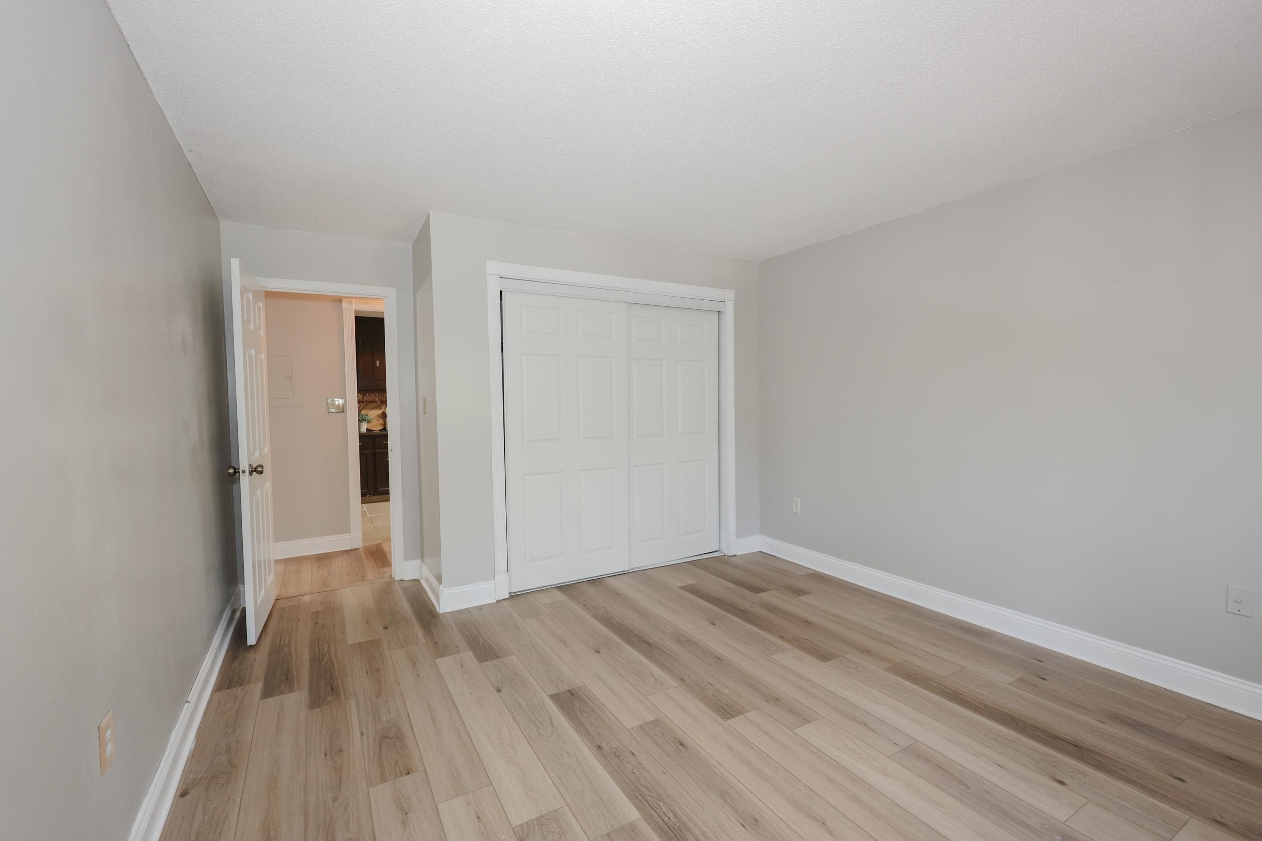 19 Country Club Drive Unit: 38