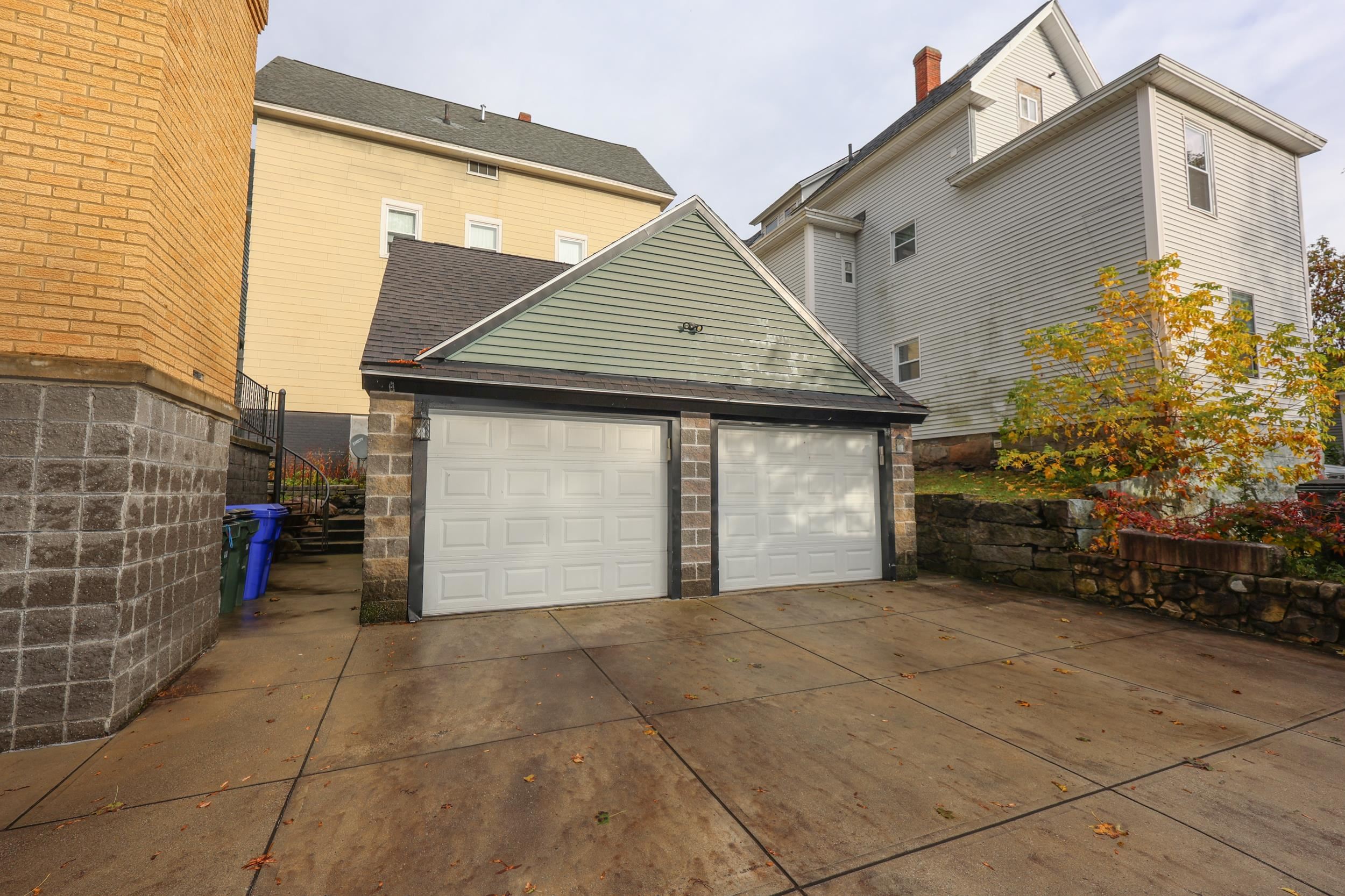 331 E High Street
