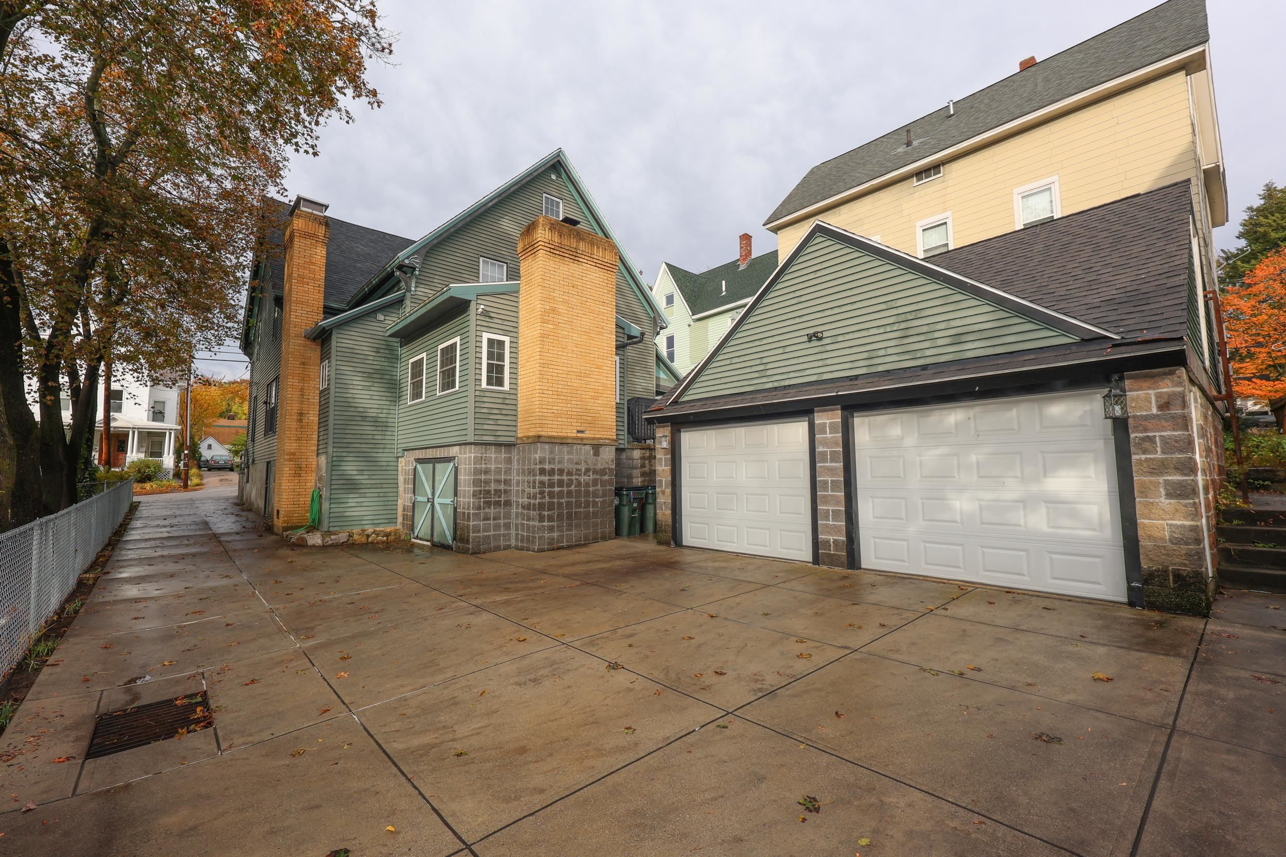 331 E High Street