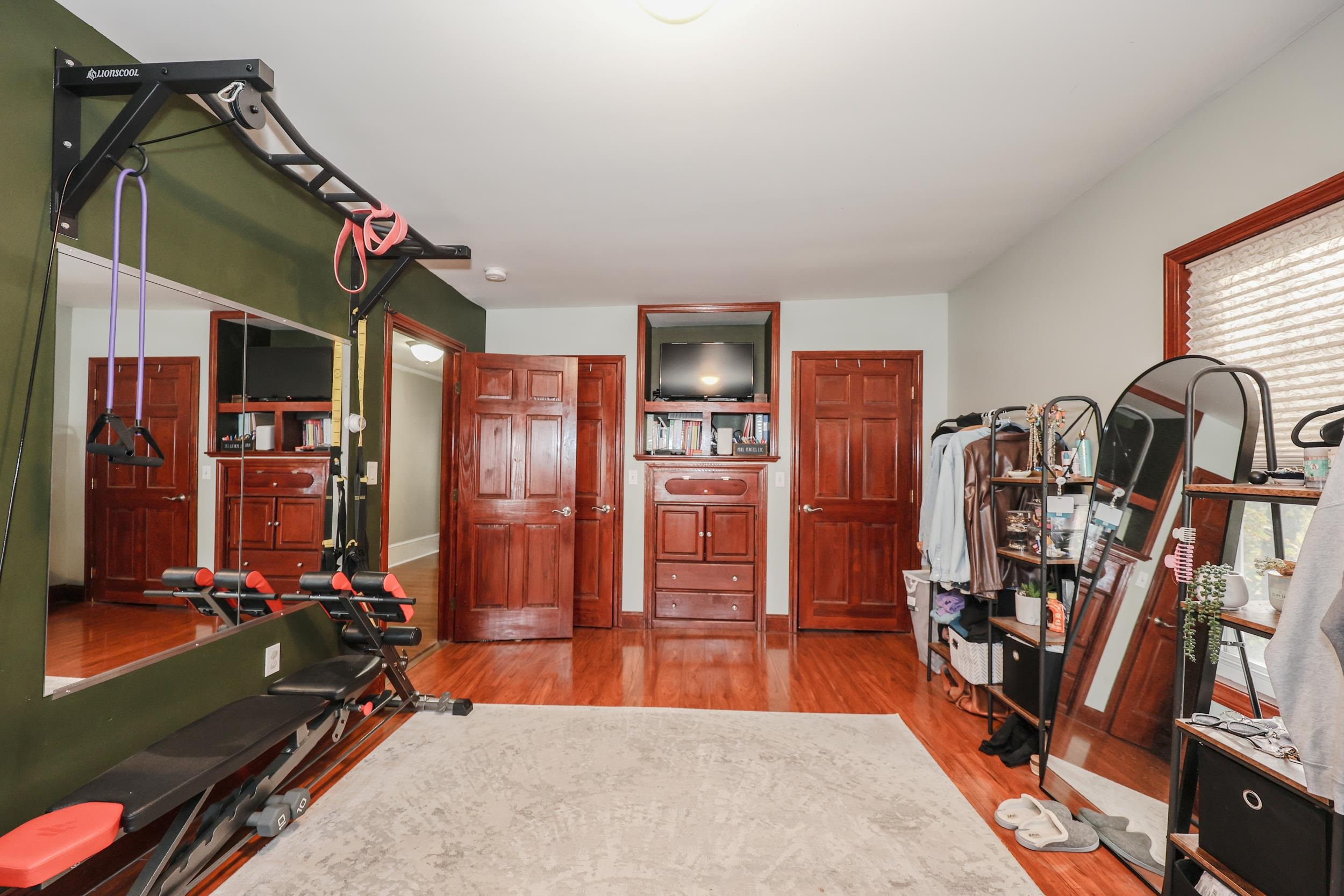 331 E High Street