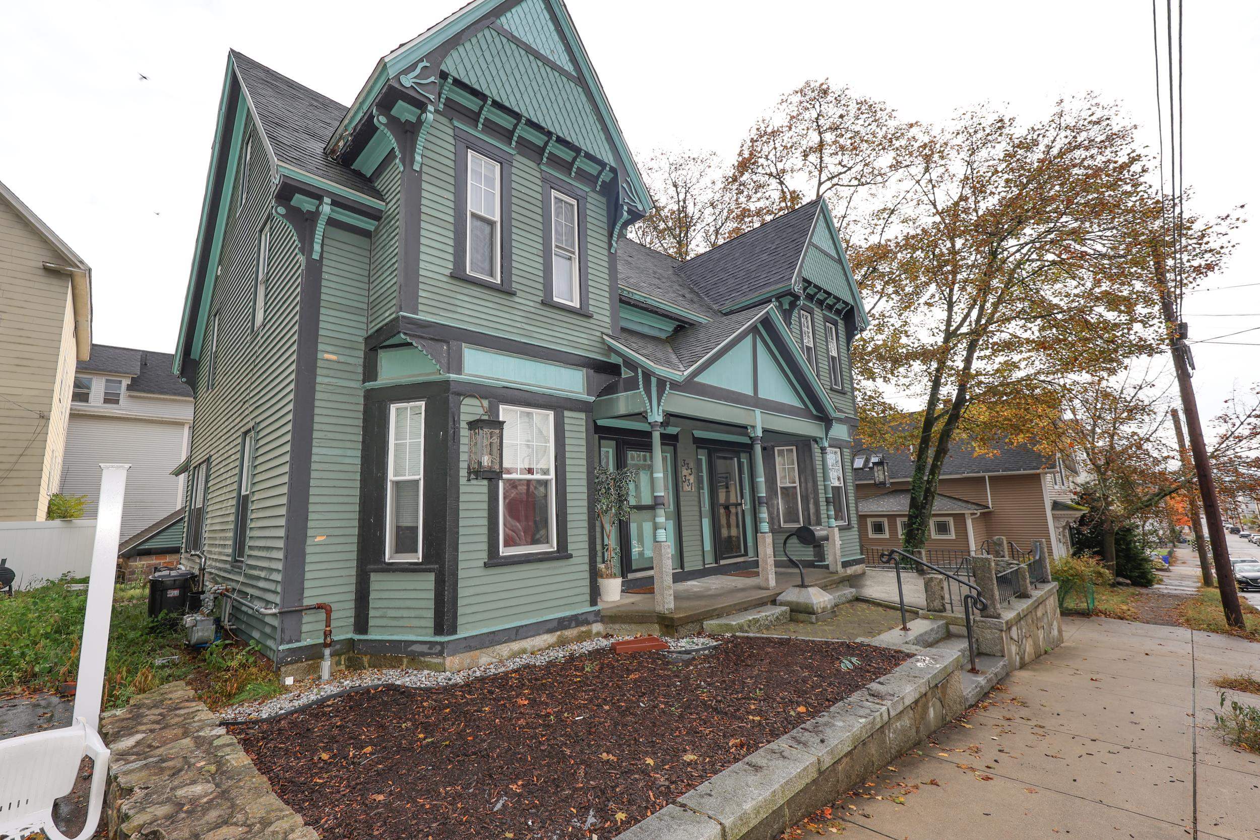 331 E High Street