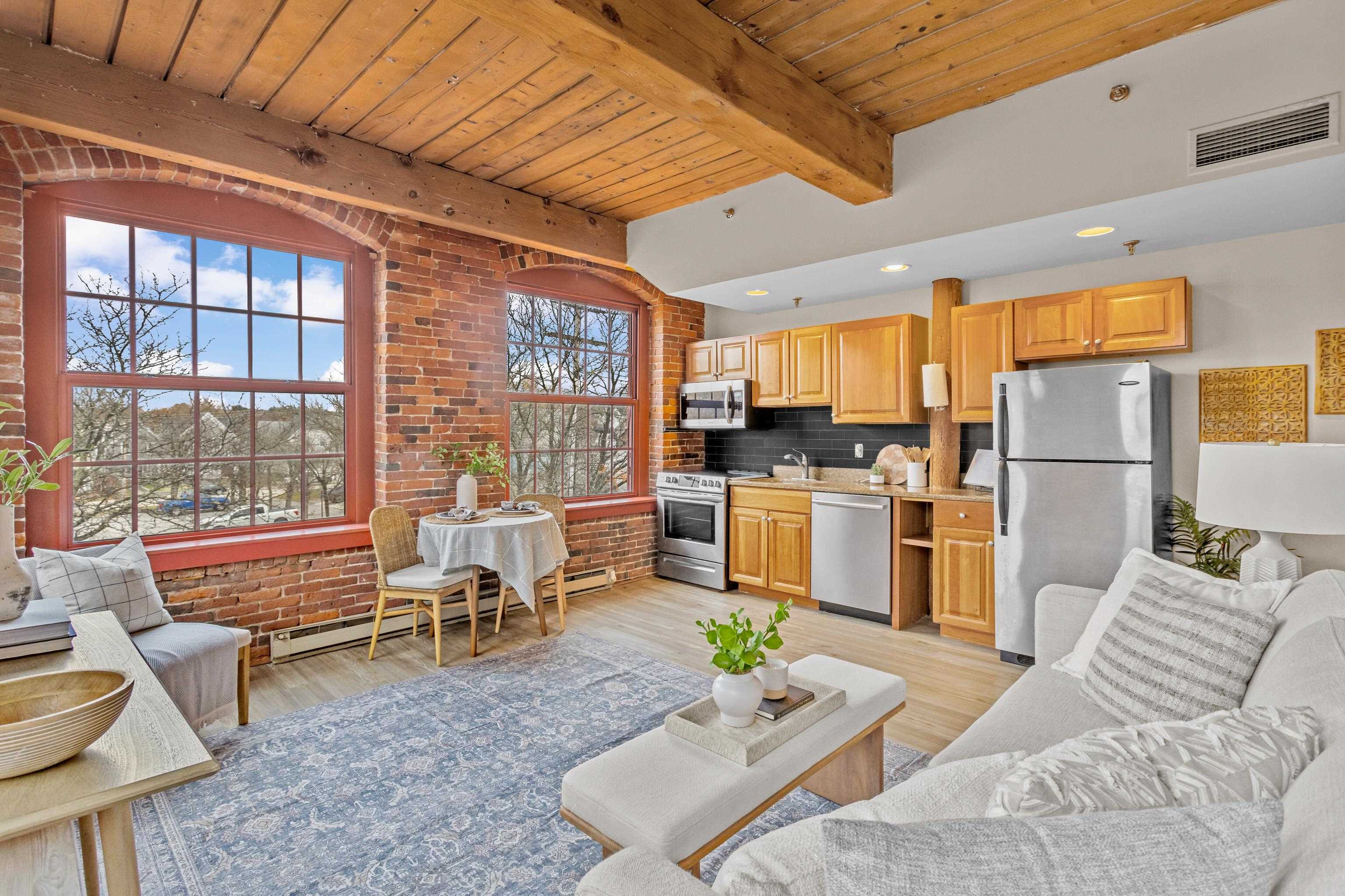 335 Cypress Street Unit: 3B