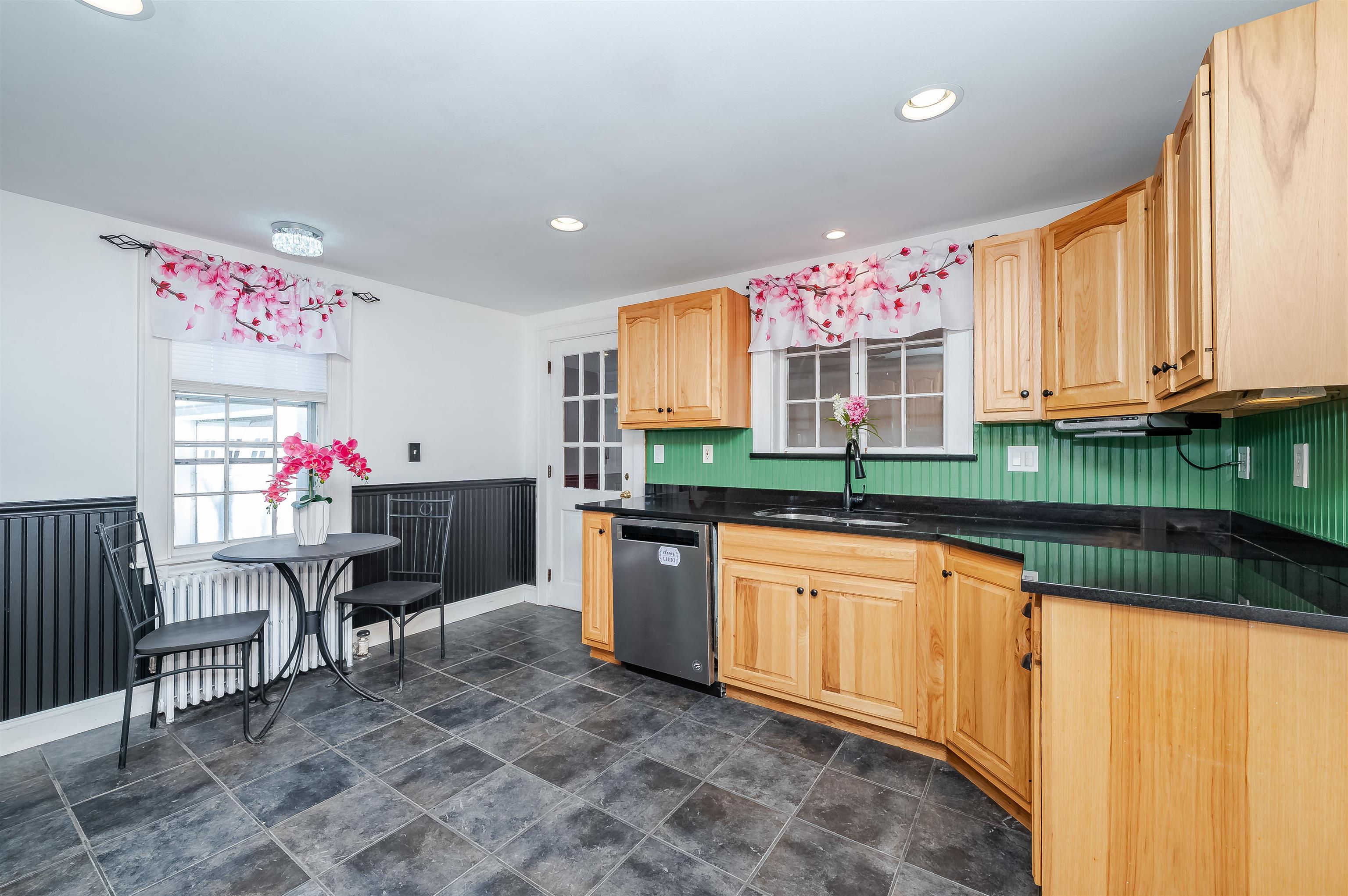 144 Rochester Hill Road