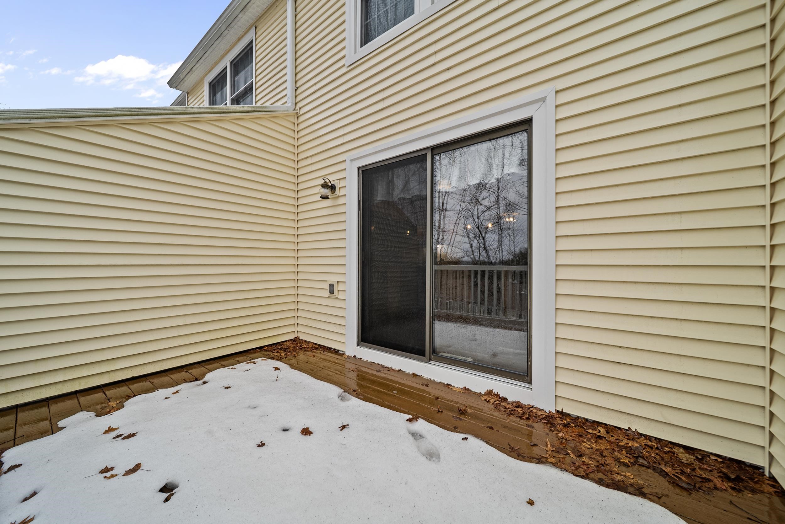 922 fox hollow Way Unit: 922