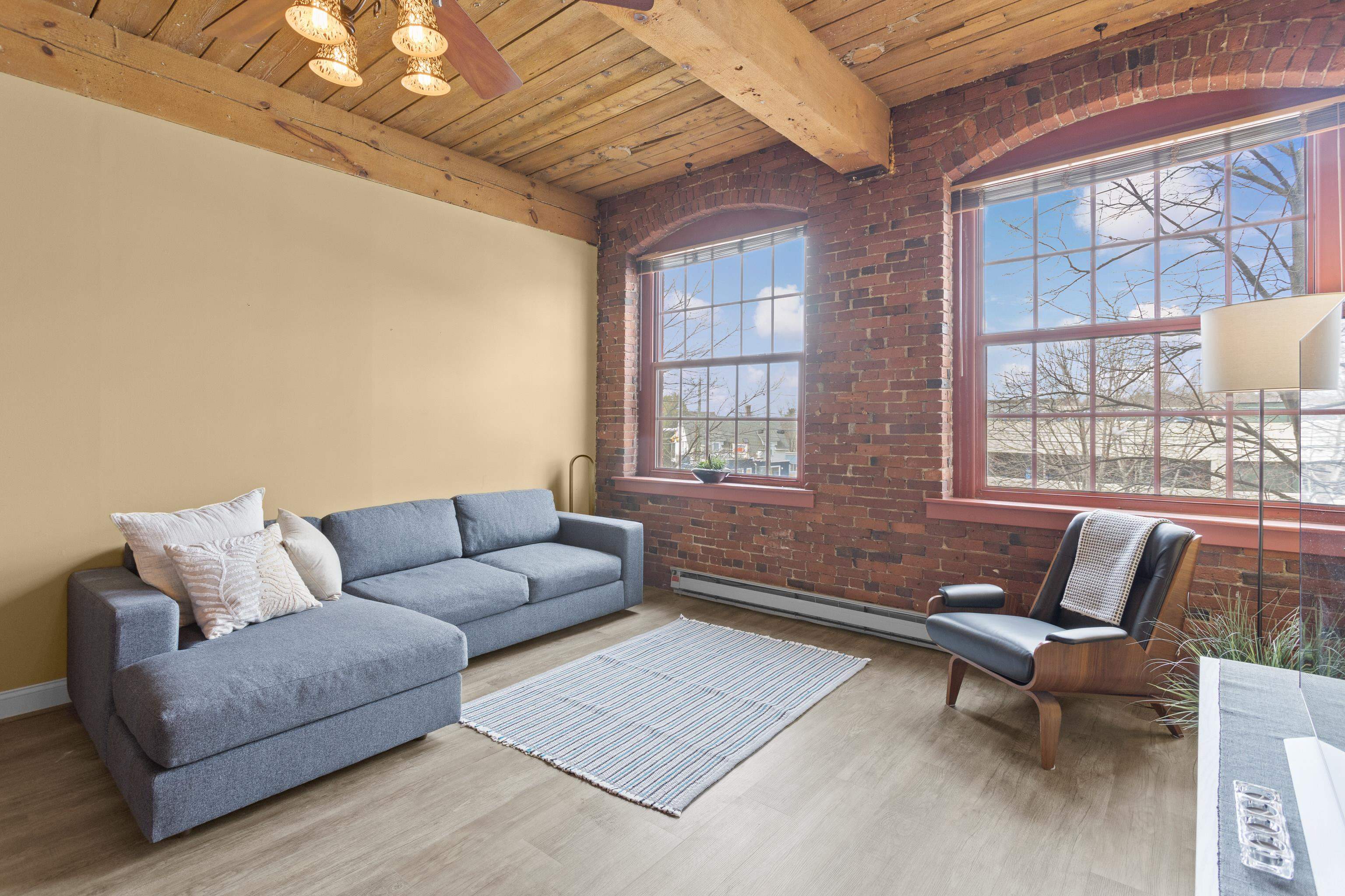 335 Cypress Street Unit: 2-S