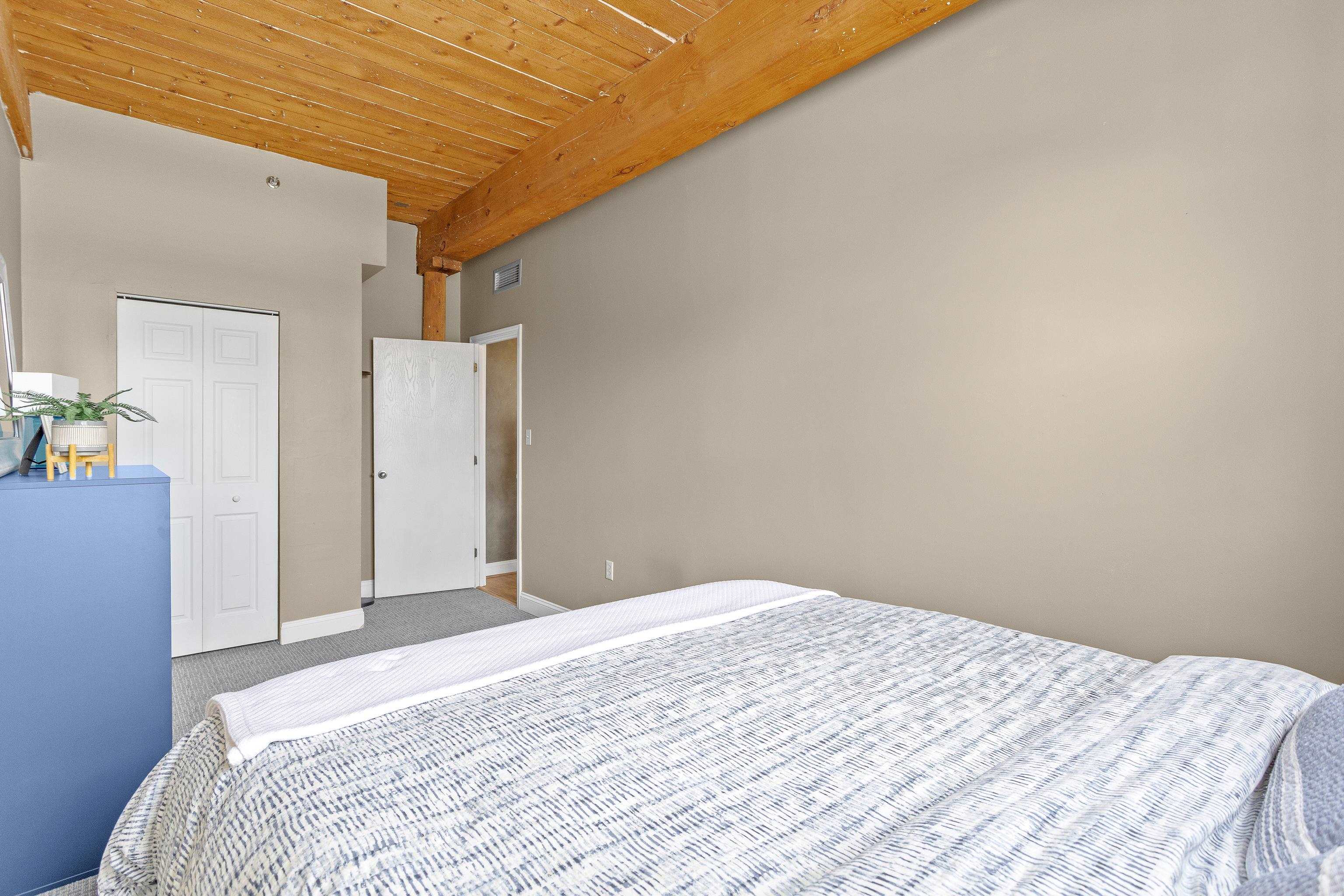 335 Cypress Street Unit: 2-S