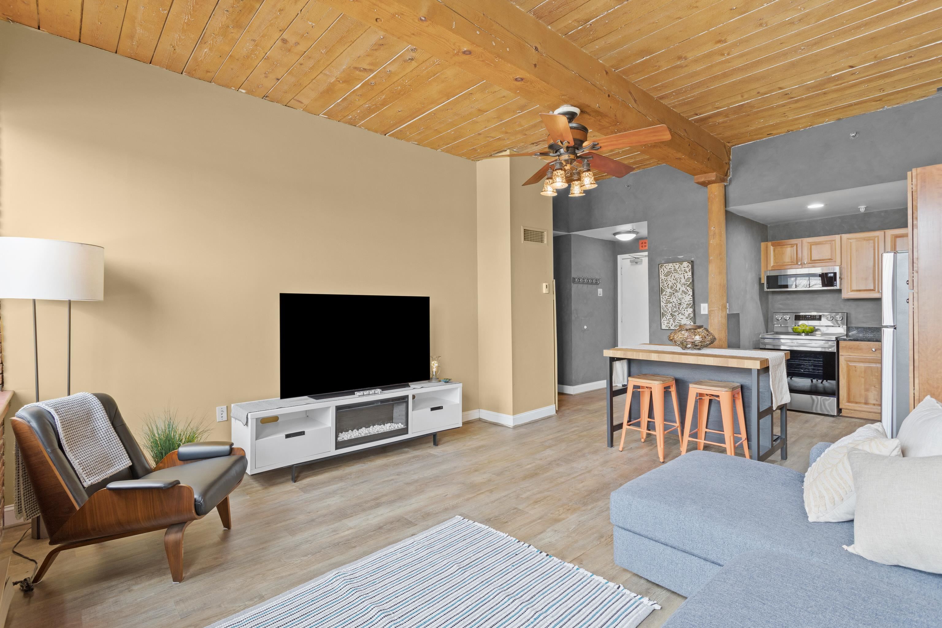 335 Cypress Street Unit: 2-S