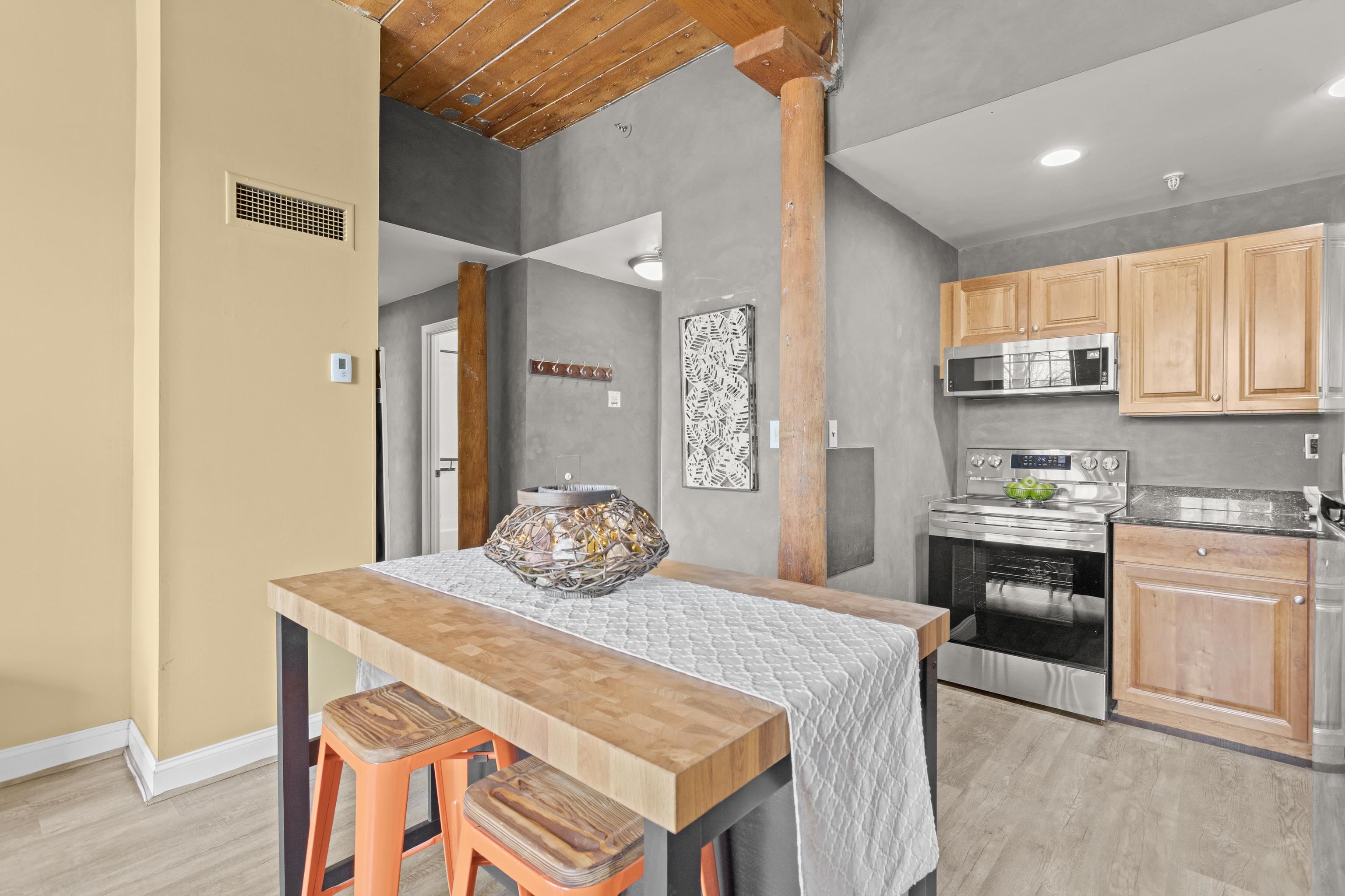 335 Cypress Street Unit: 2-S