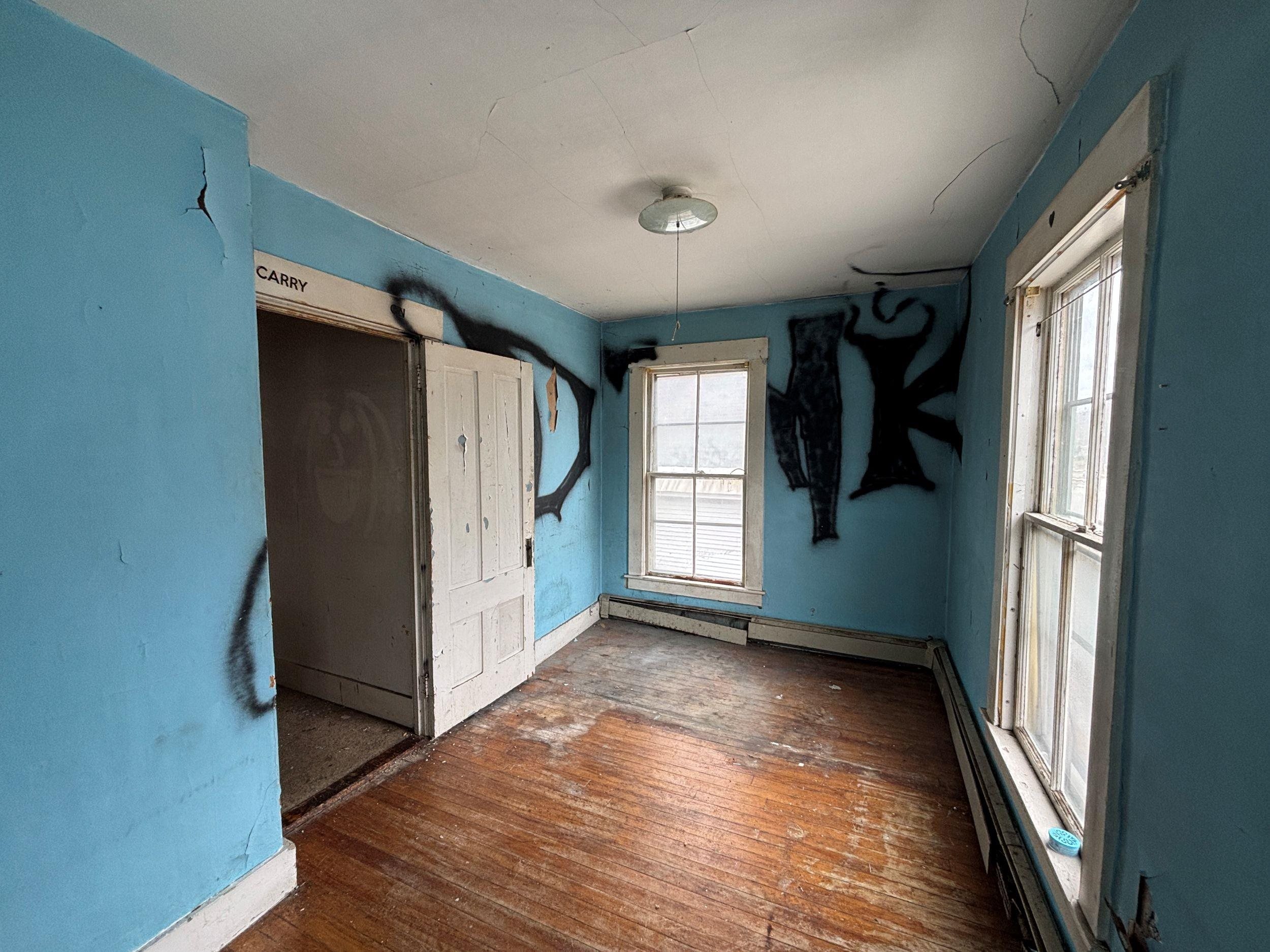 3-5 McFarland Street