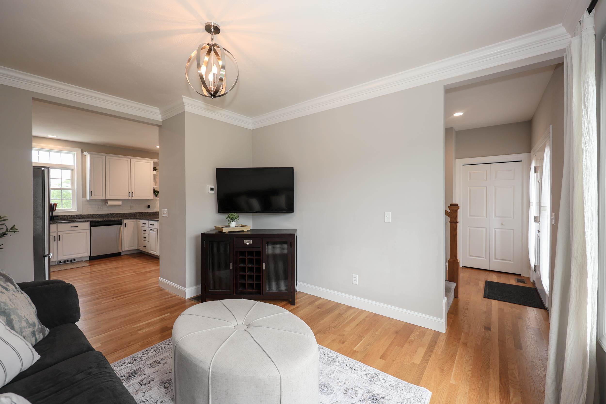 142 Brookview Drive
