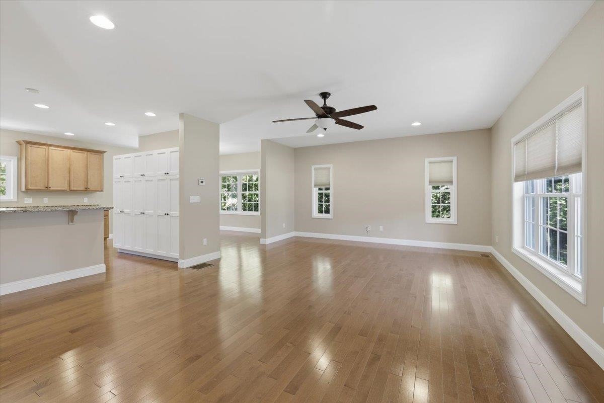 18 Hawthorne Drive