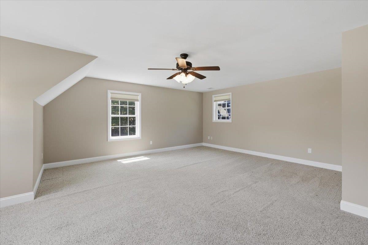 18 Hawthorne Drive