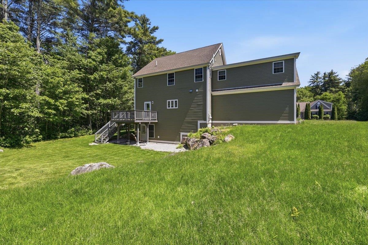 18 Hawthorne Drive