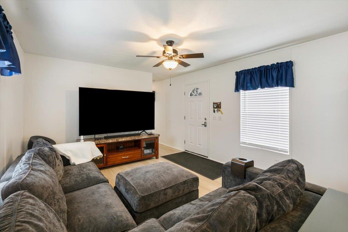 30 Kendall Pond Road Unit: 90