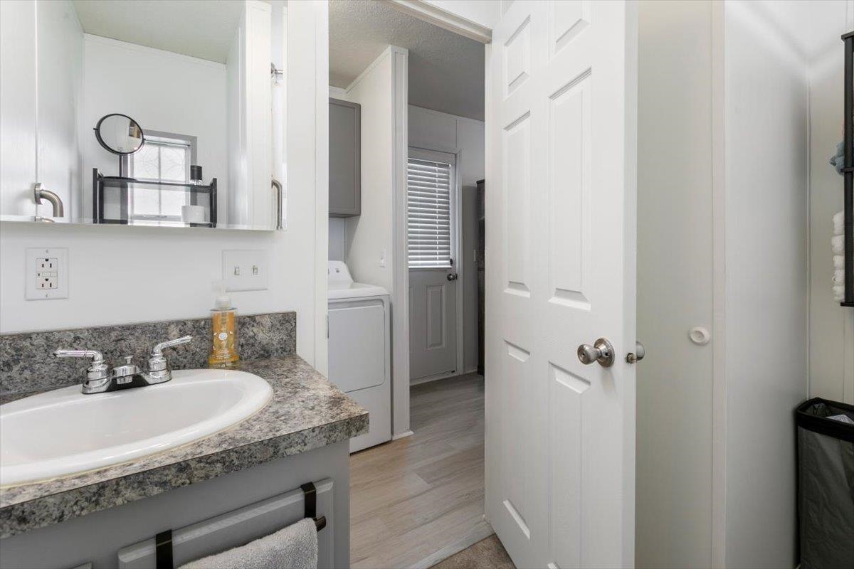 30 Kendall Pond Road Unit: 90