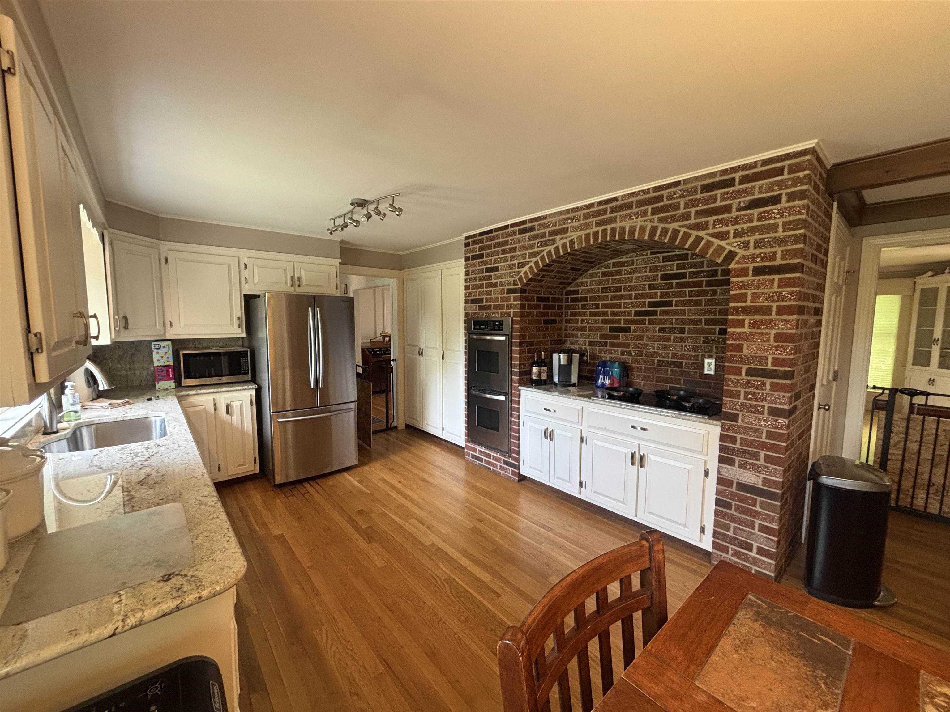 439 Exeter Road