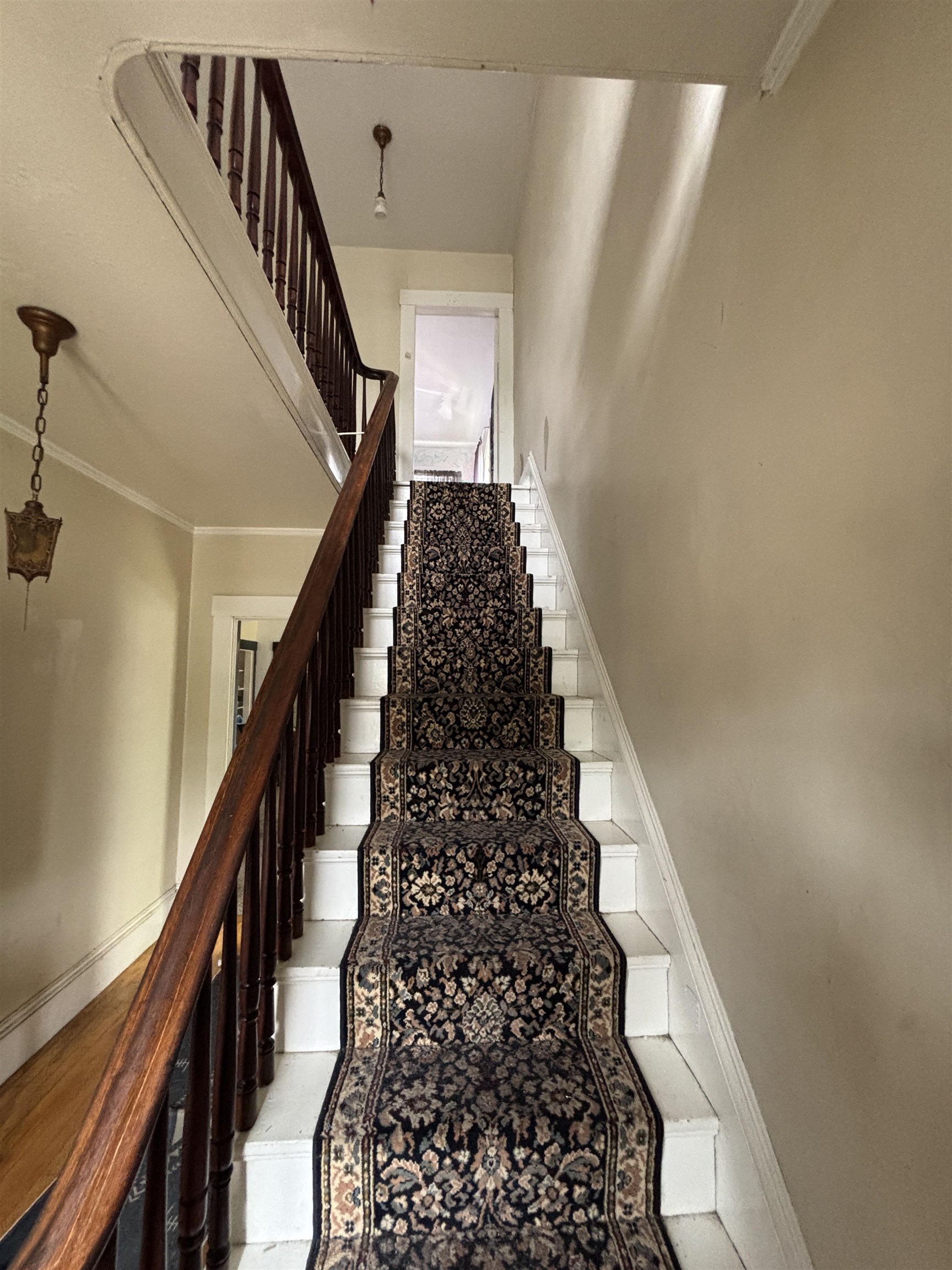164 Pleasant Street