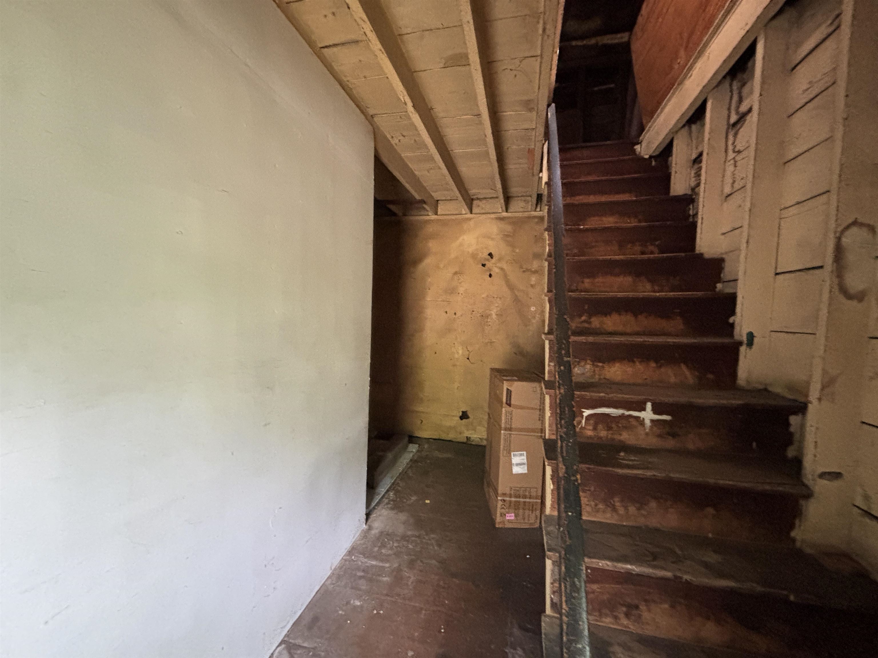 164 Pleasant Street