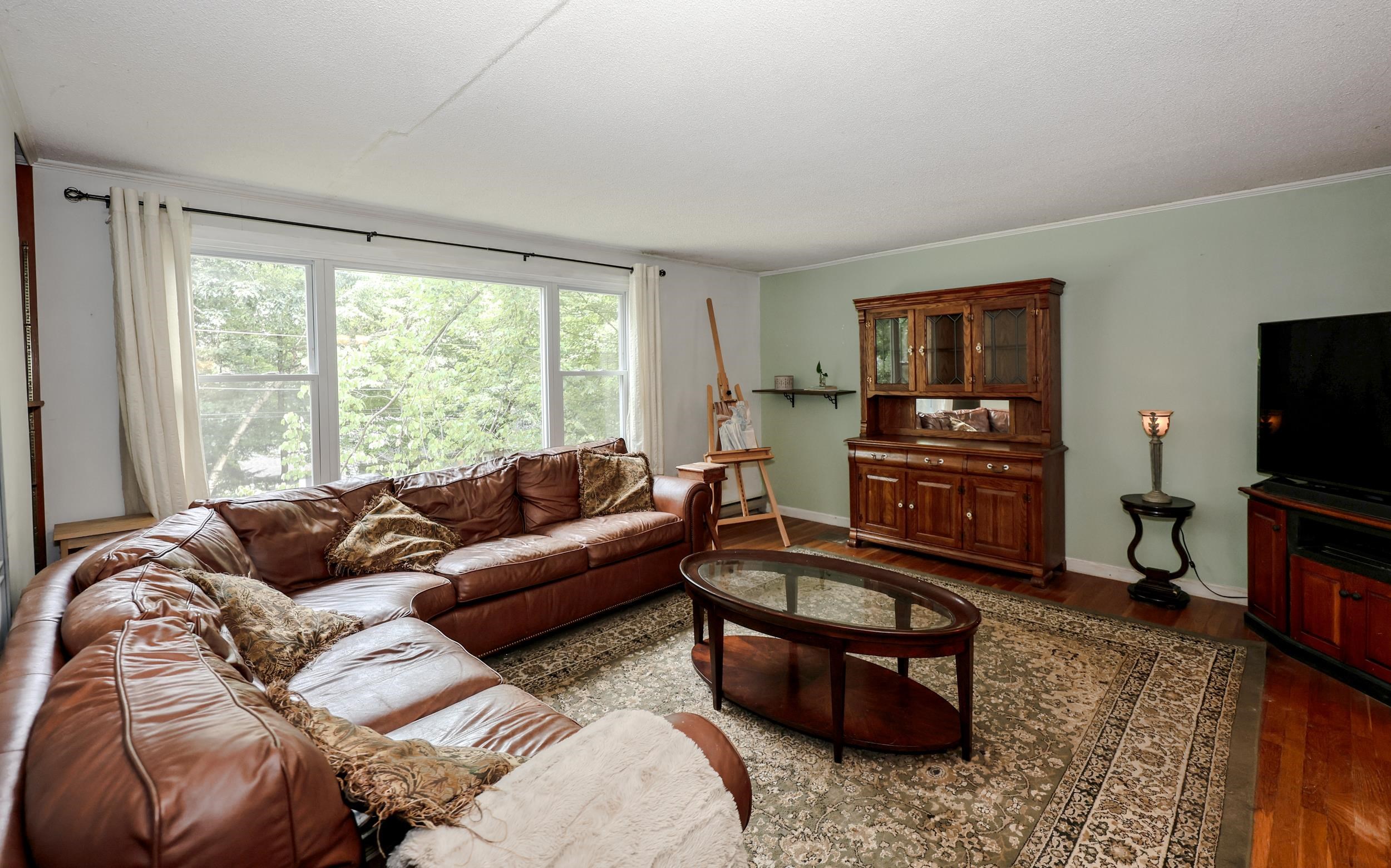 113 Currier Avenue