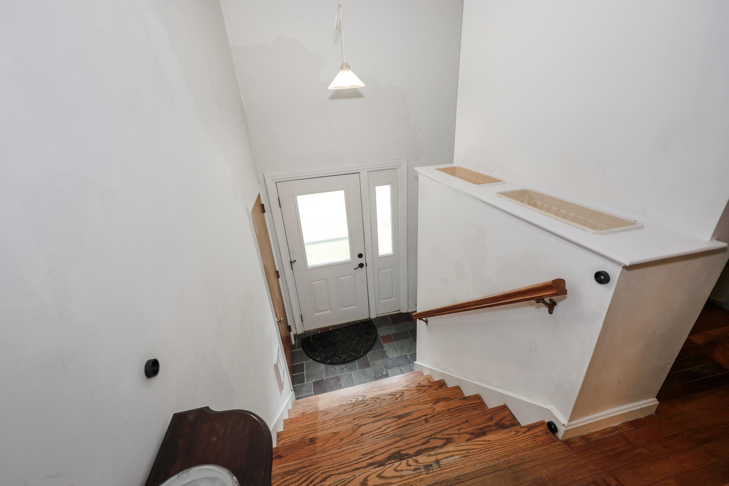 113 Currier Avenue