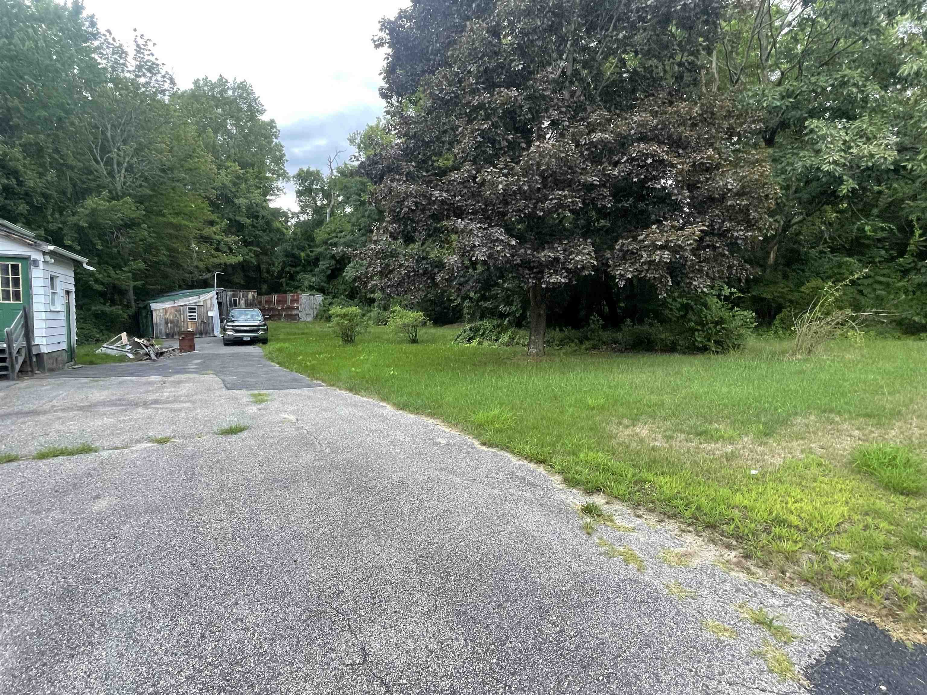 2 Tebbetts Road