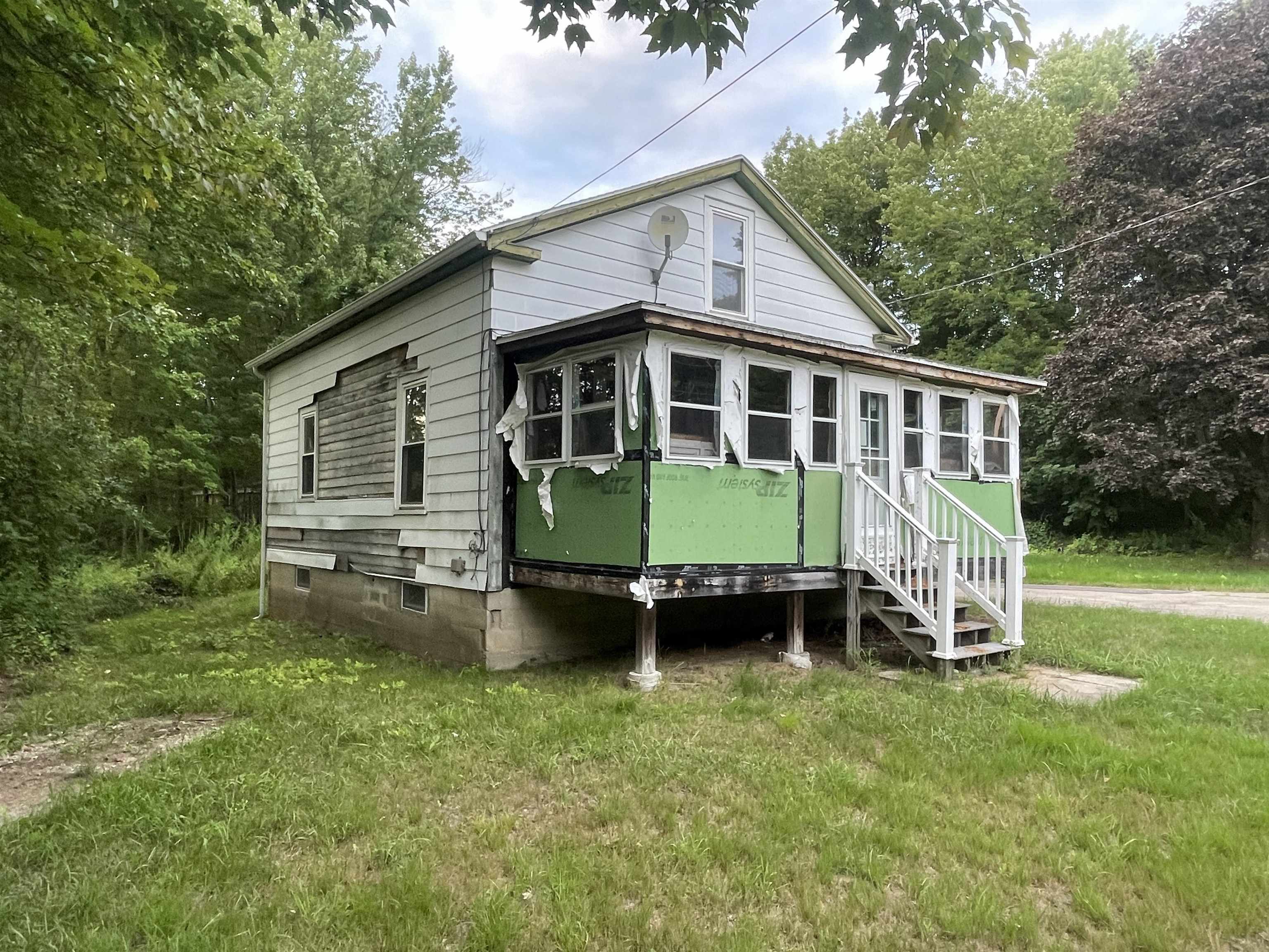 2 Tebbetts Road