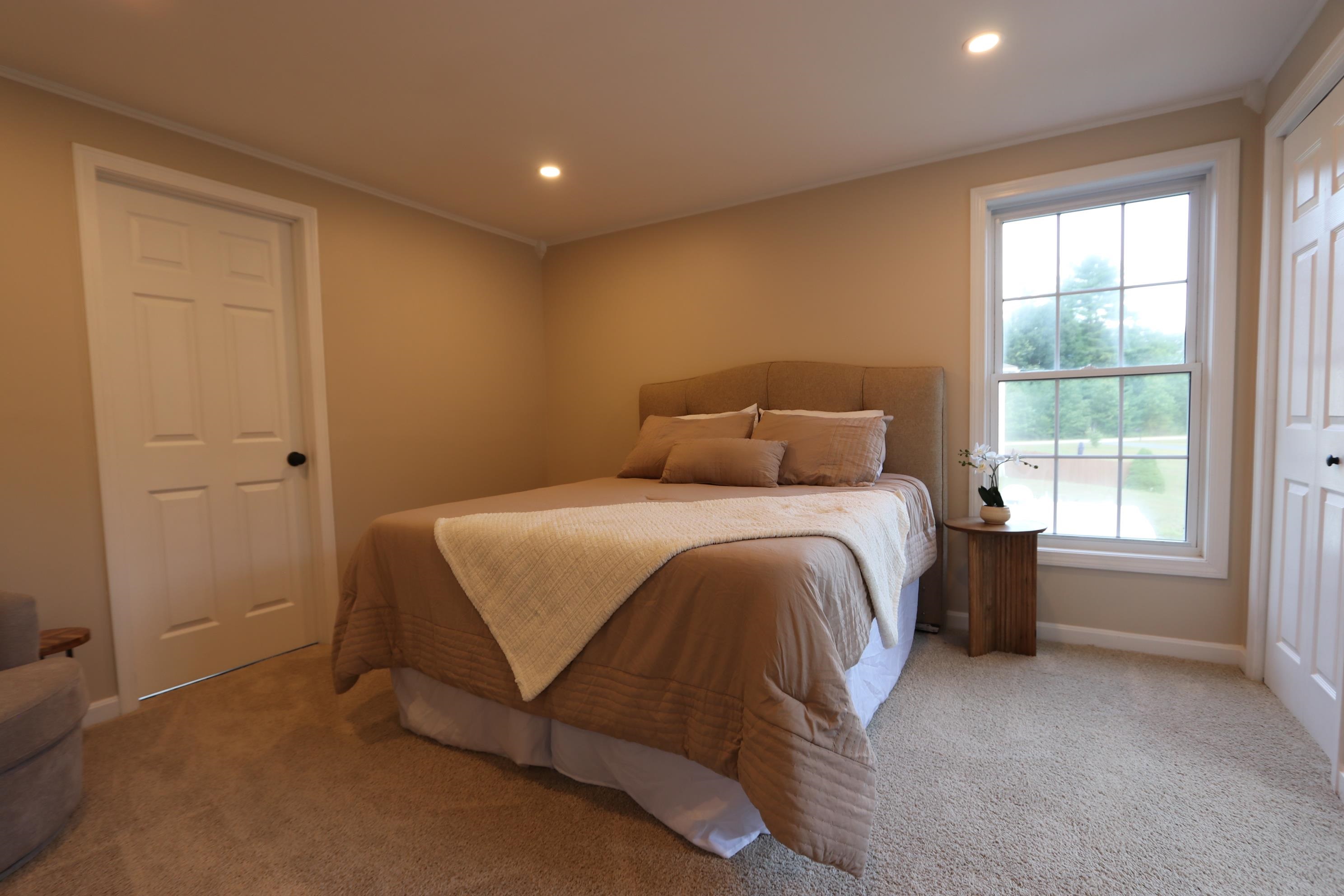 34 Duff Thompson Lane