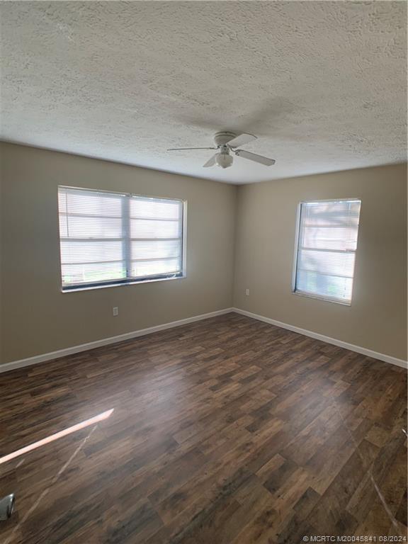 6105 SW Gator Trail