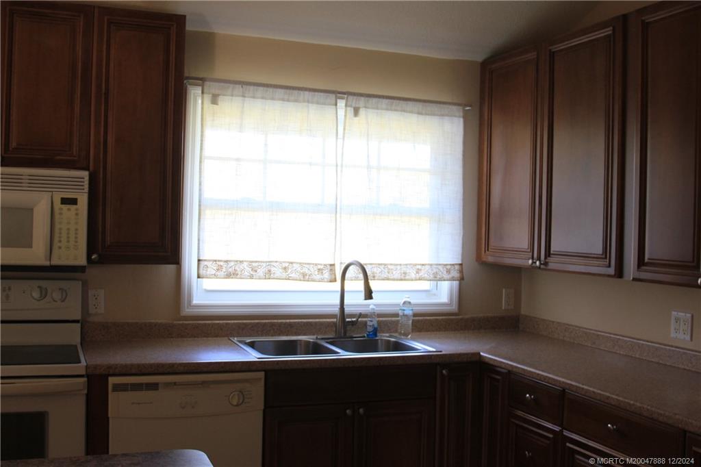 6105B SW Gator Trail