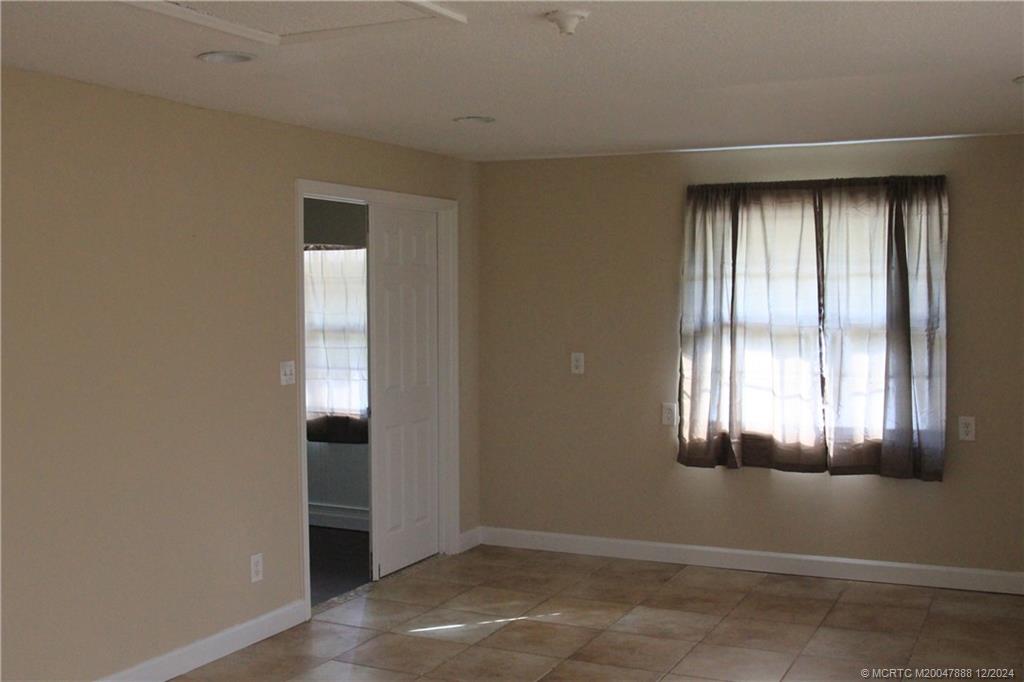 6105B SW Gator Trail