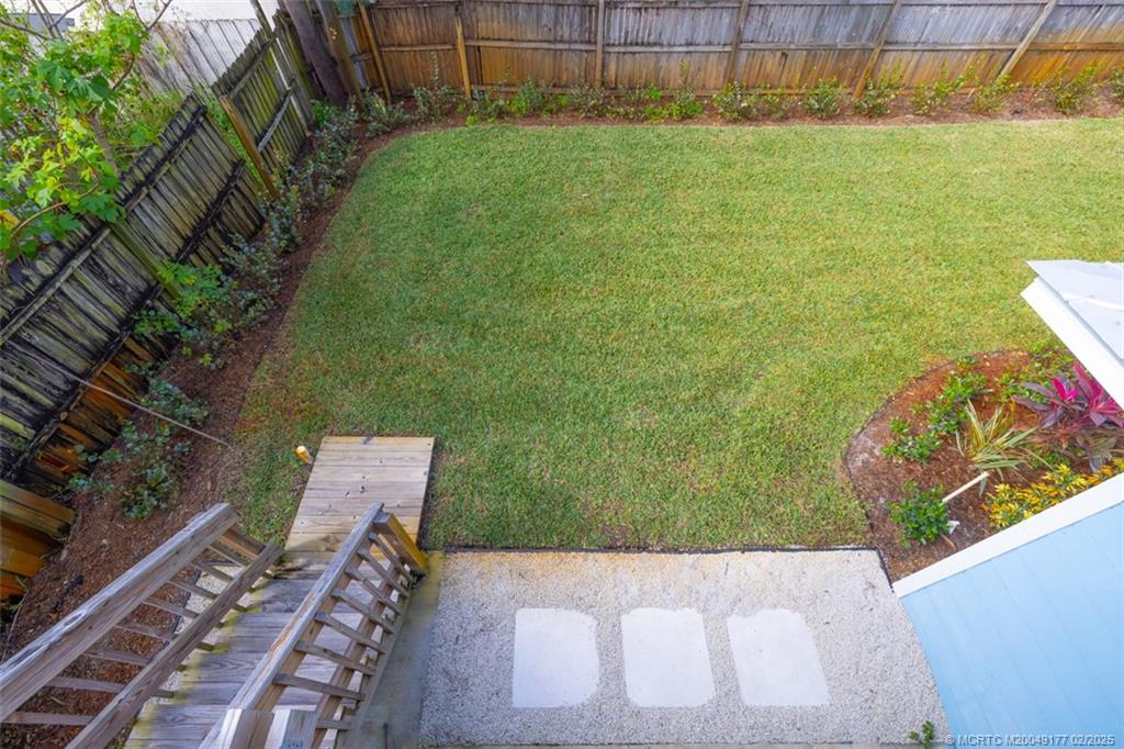 1036 NE Wright Avenue