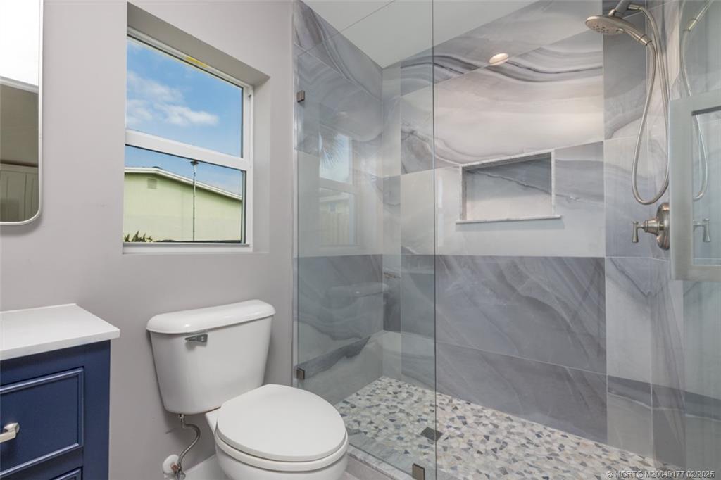 1036 NE Wright Avenue