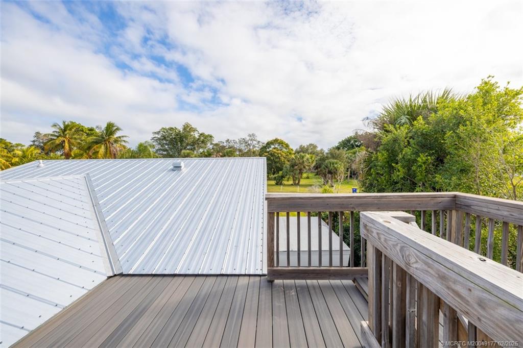 1036 NE Wright Avenue