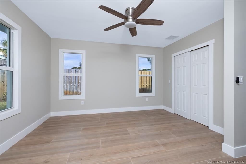 1036 NE Wright Avenue