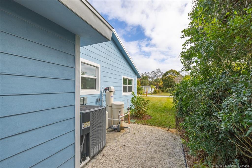 1036 NE Wright Avenue