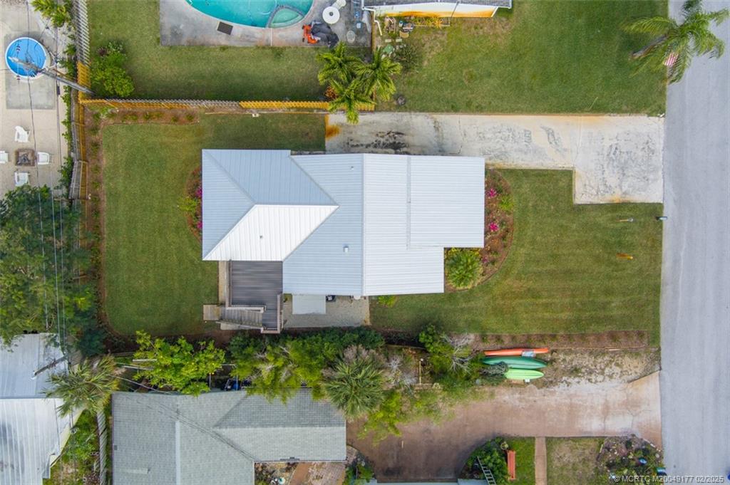 1036 NE Wright Avenue