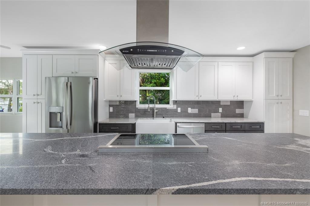 1036 NE Wright Avenue