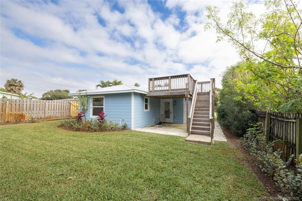 1036 NE Wright Avenue