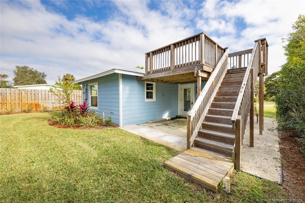 1036 NE Wright Avenue