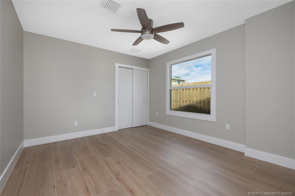 1036 NE Wright Avenue