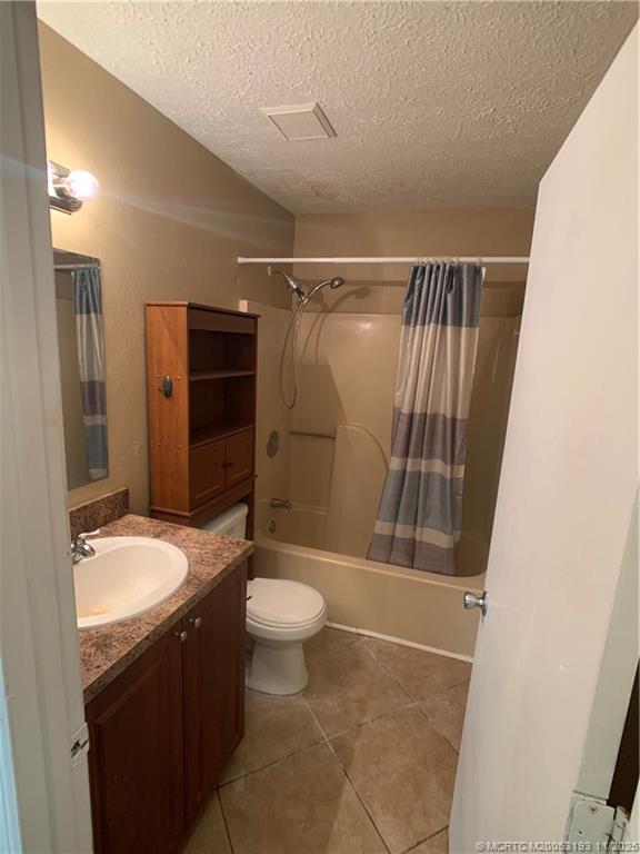 6105 SW Gator Trail A