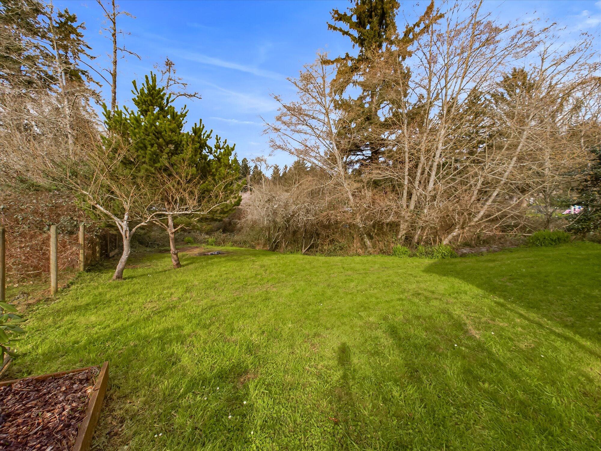 2302 Second Street, McKinleyville