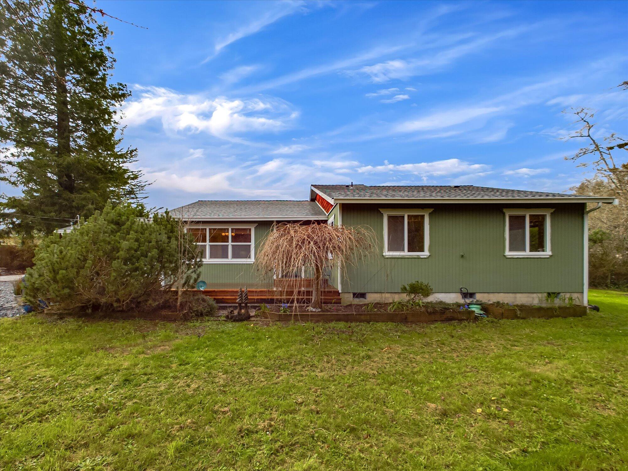 2302 Second Street, McKinleyville