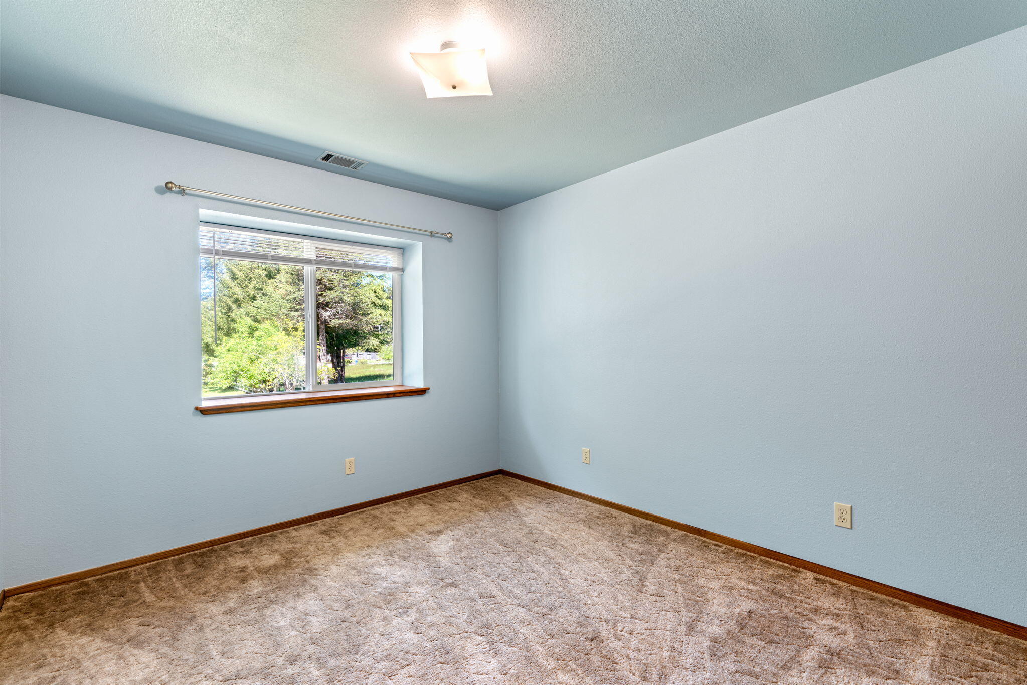 4705 Aster Avenue, McKinleyville