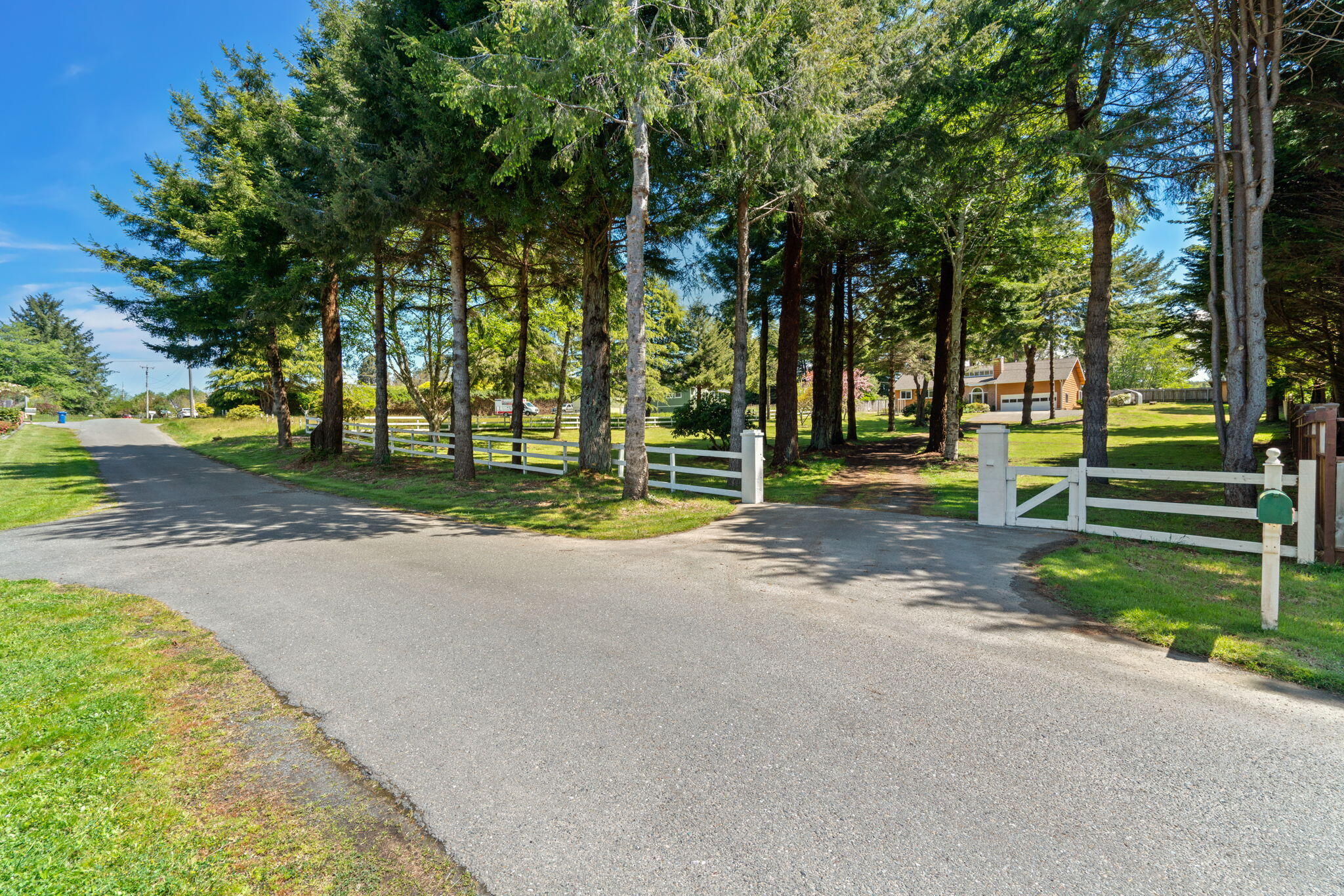 4705 Aster Avenue, McKinleyville