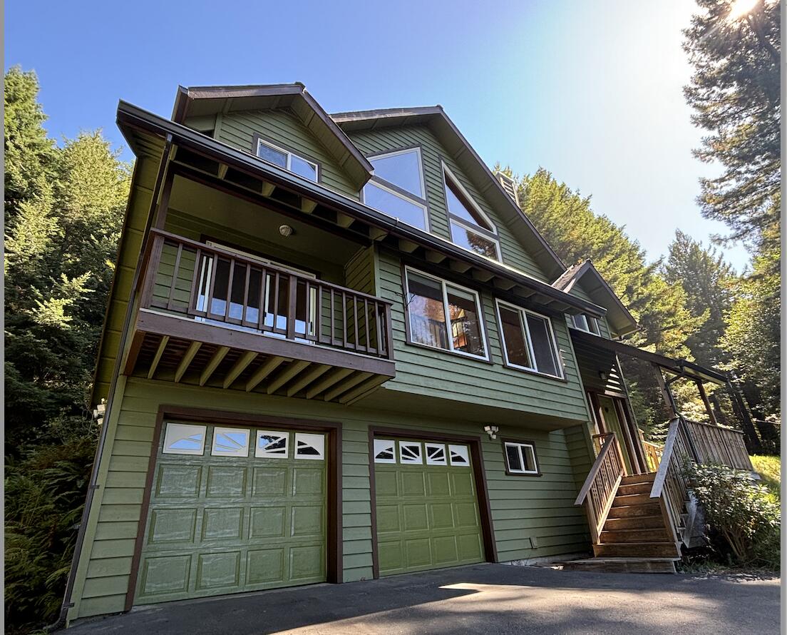 2340 Greenwood Heights Drive