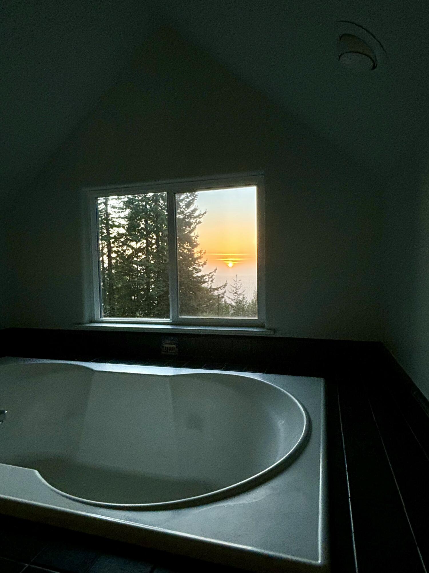 2340 Greenwood Heights Drive