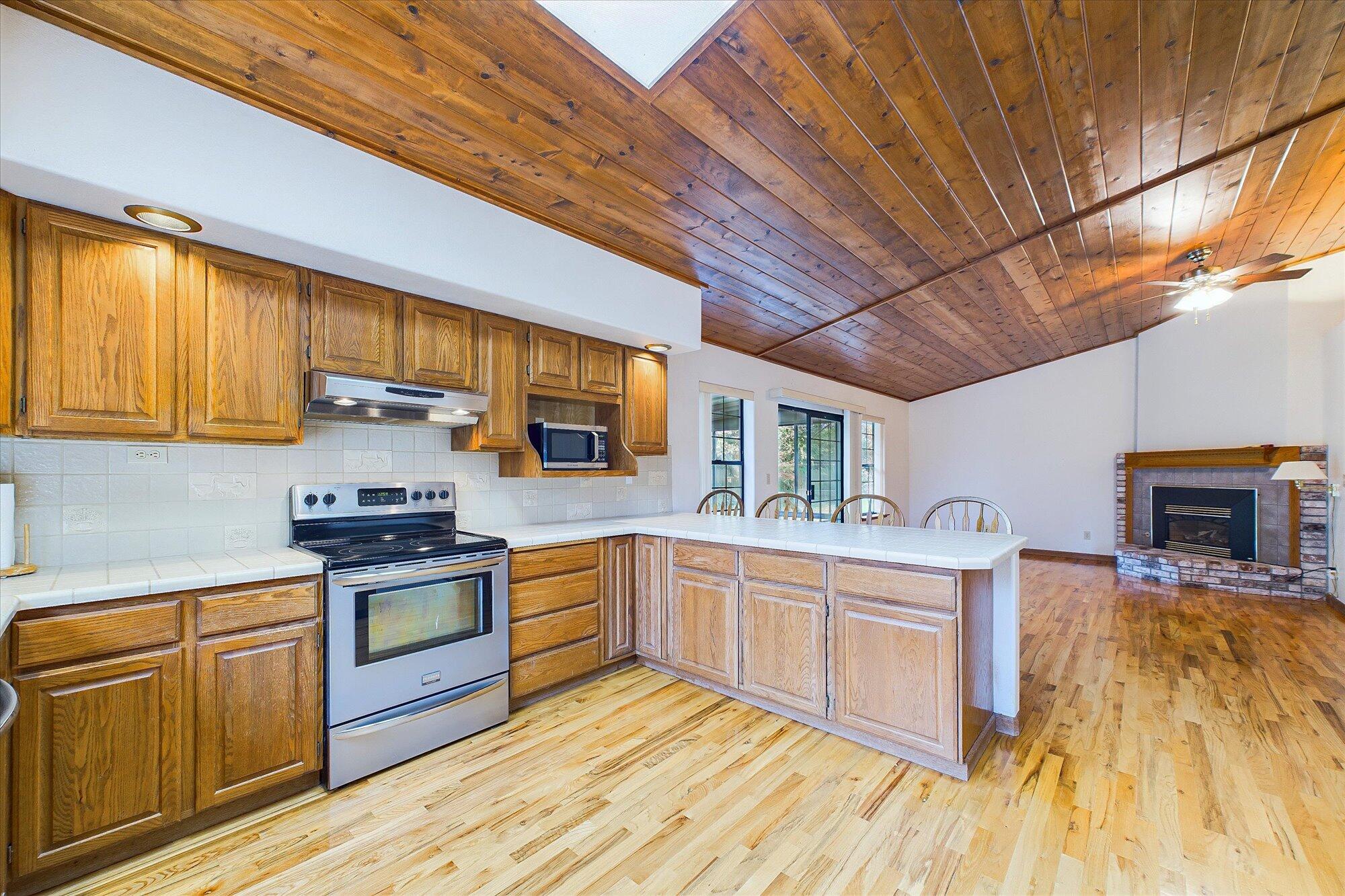 1884 Bartow Road, McKinleyville