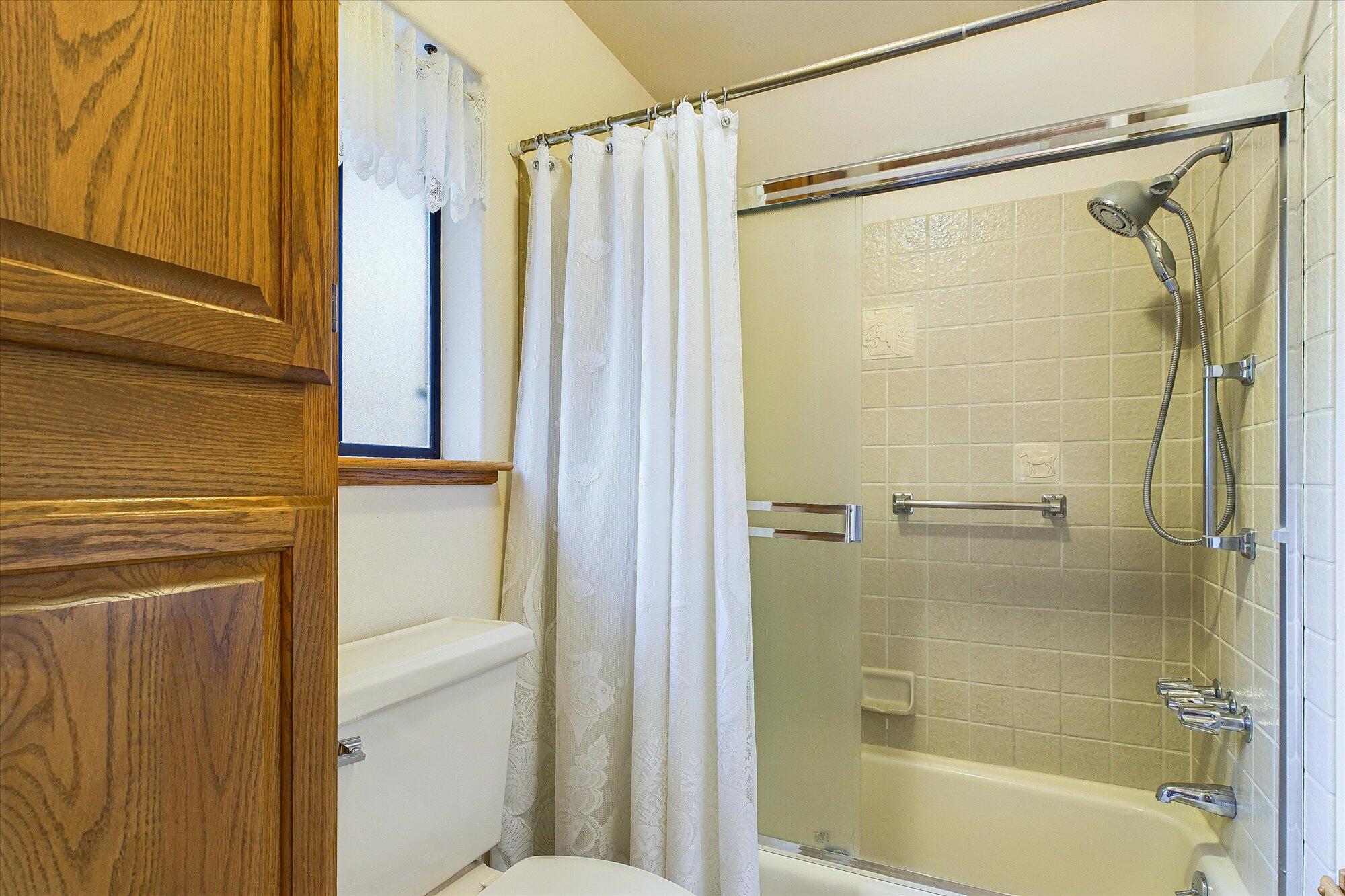 1884 Bartow Road, McKinleyville